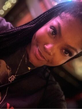 Meet your Posher, Shayla